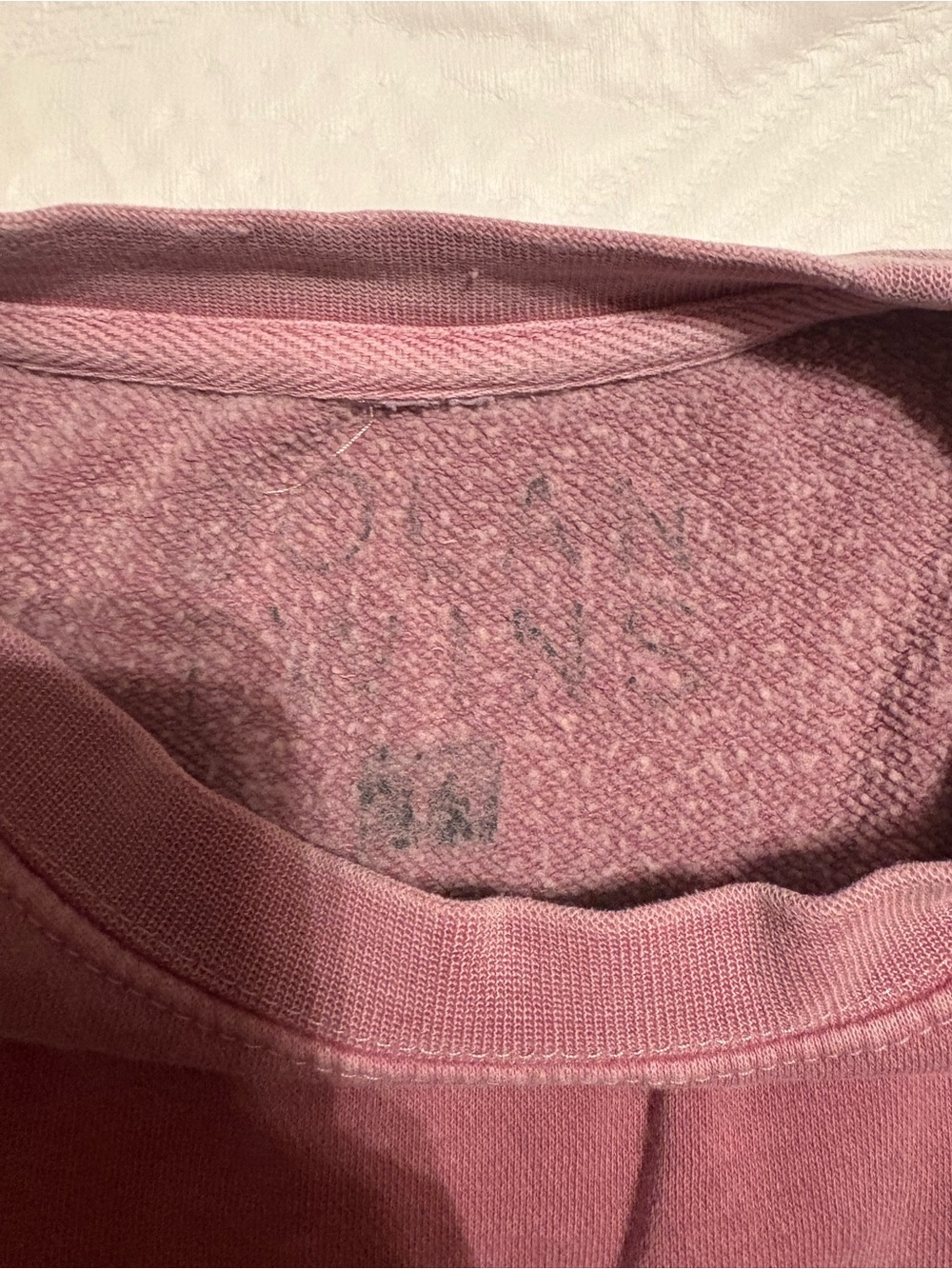 Women’s Sweatshirt Size Large Mauve Pink Peace Sign Crewneck Pullover - Picture 2 of 3